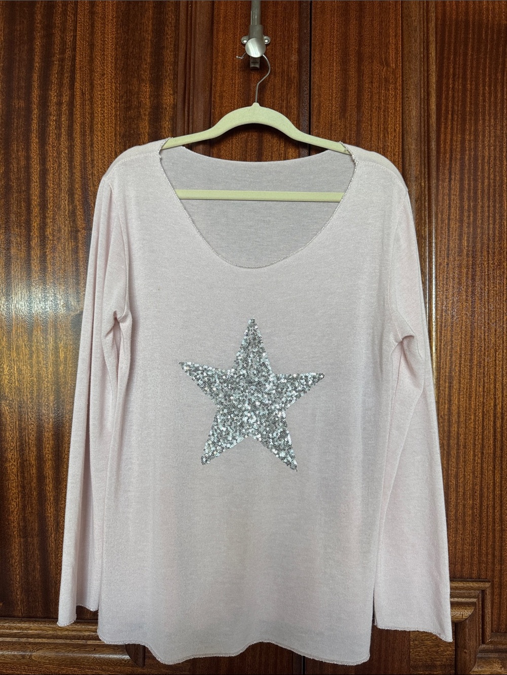 Women's Light Pink Long-Sleeve Star Sequin Knit Top